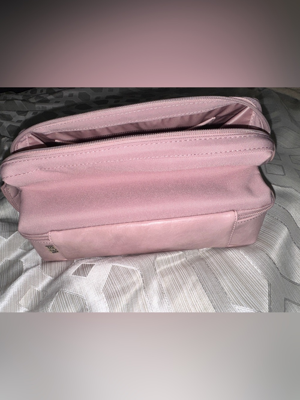 NWOT BÉIS Dopp Kit in Atlas Pink ($68)